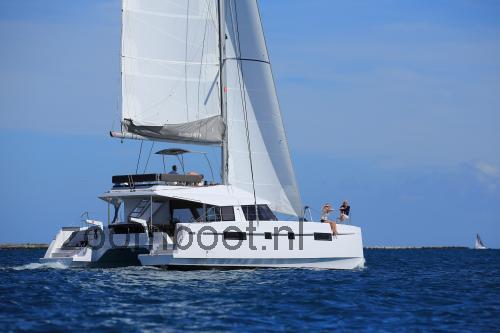 Bavaria Nautitech 46 Fly specificaties
